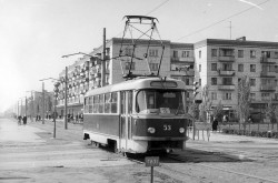 tram11